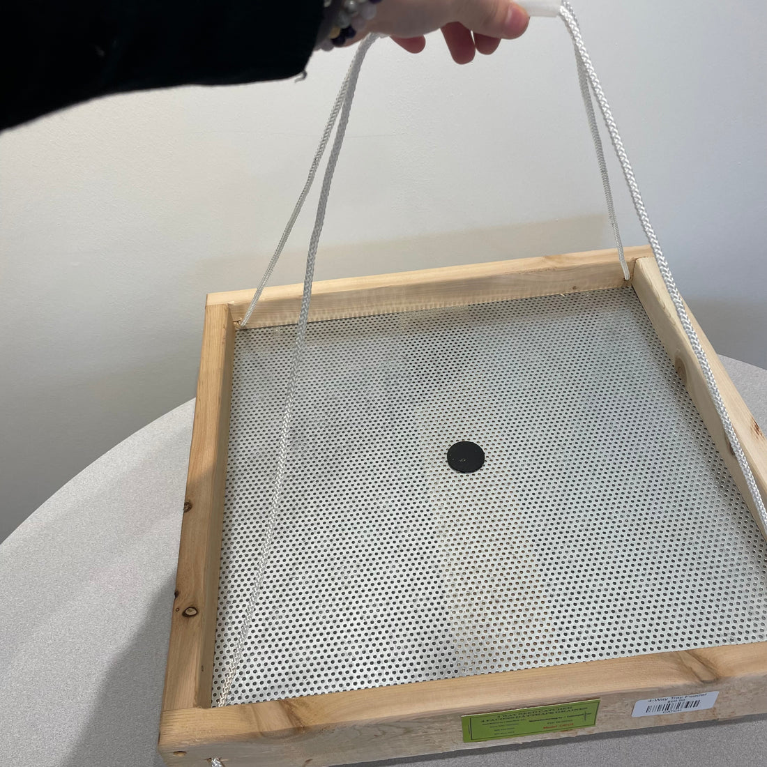 4-Way Tray Feeder